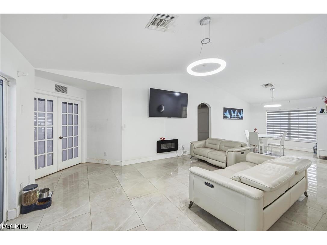 3812 17th Street W Lehigh Acres FL 33971 2026025788 image8