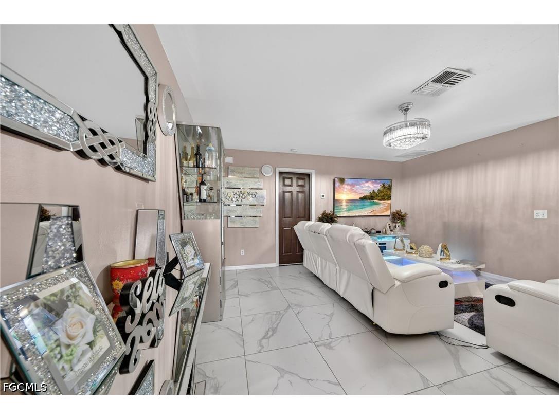 3812-3814 SE 11th Avenue Cape Coral FL 33904 2026021155 image4
