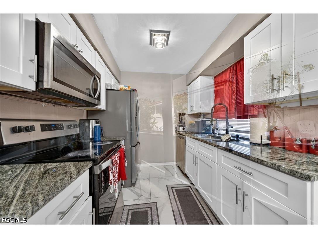 3812-3814 SE 11th Avenue Cape Coral FL 33904 2026021155 image6