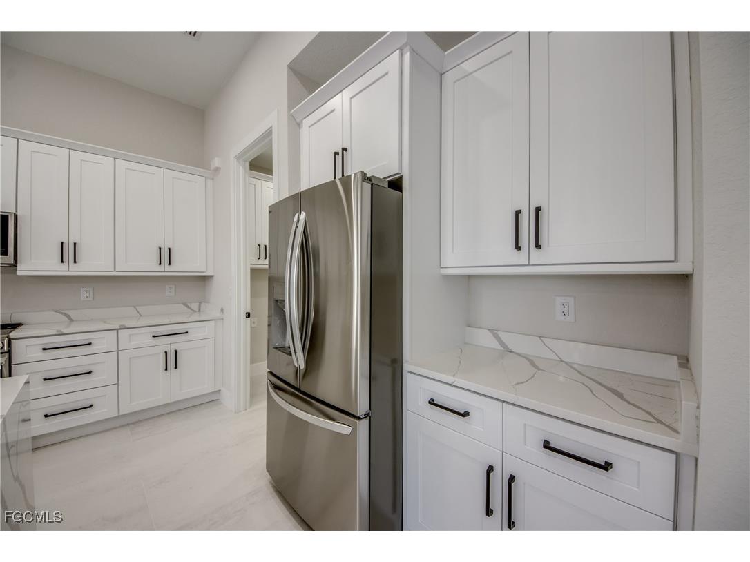 3812 Embers Parkway W Cape Coral FL 33993 2025025062 image22