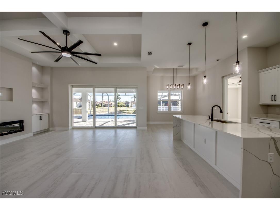 3812 Embers Parkway W Cape Coral FL 33993 2025025062 image24