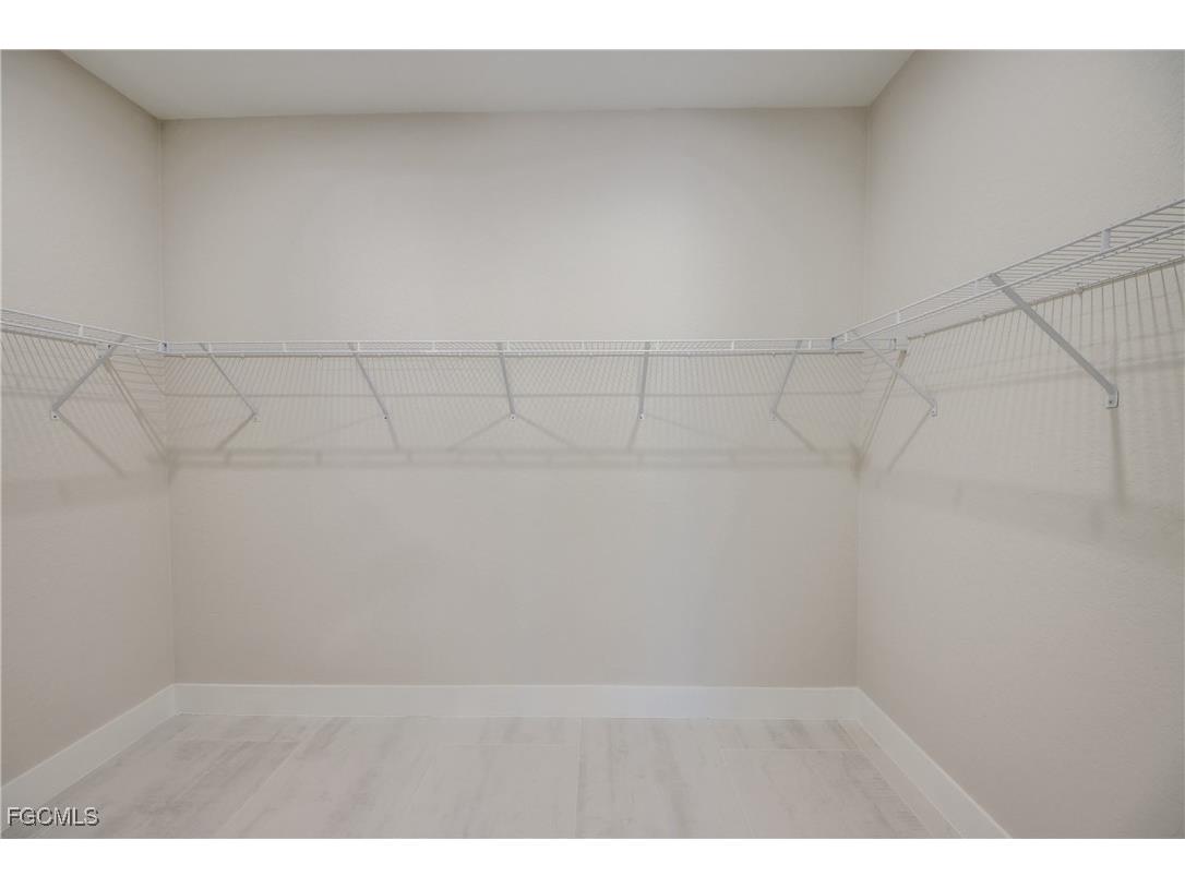 3812 Embers Parkway W Cape Coral FL 33993 2025025062 image33