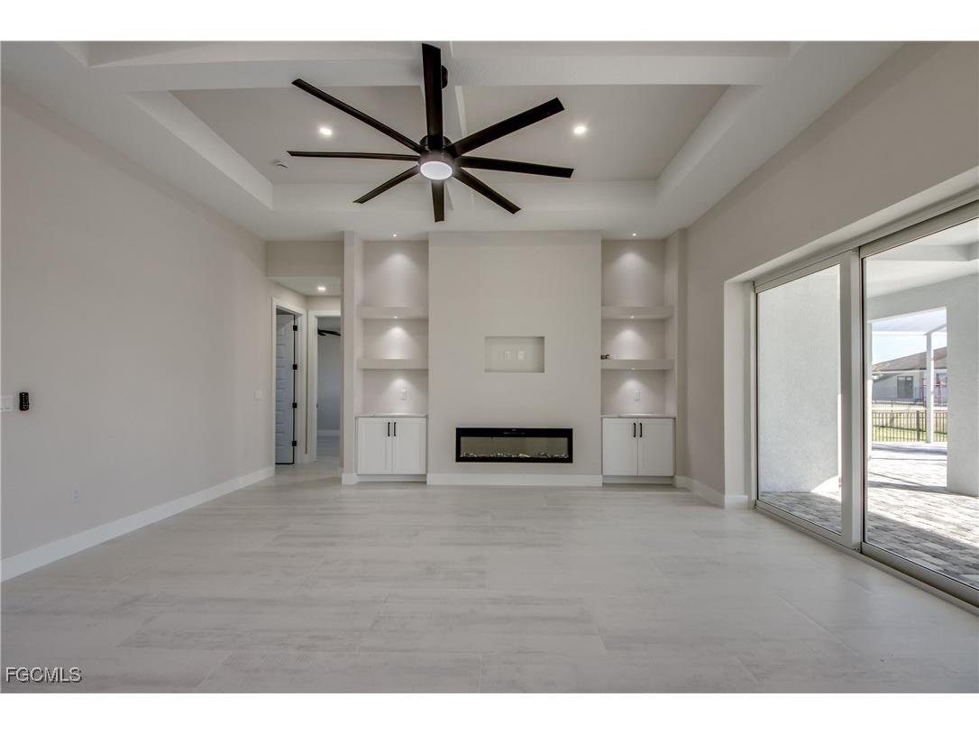 3812 Embers Parkway W Cape Coral FL 33993 2025025062 image8