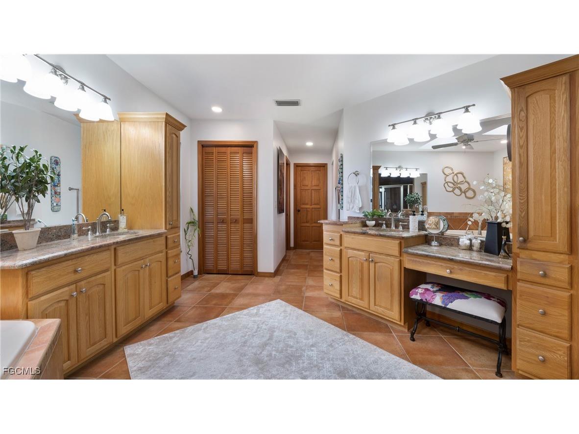 3812 Hidden Acres Circle S North Fort Myers FL 33903 2025018195 image31