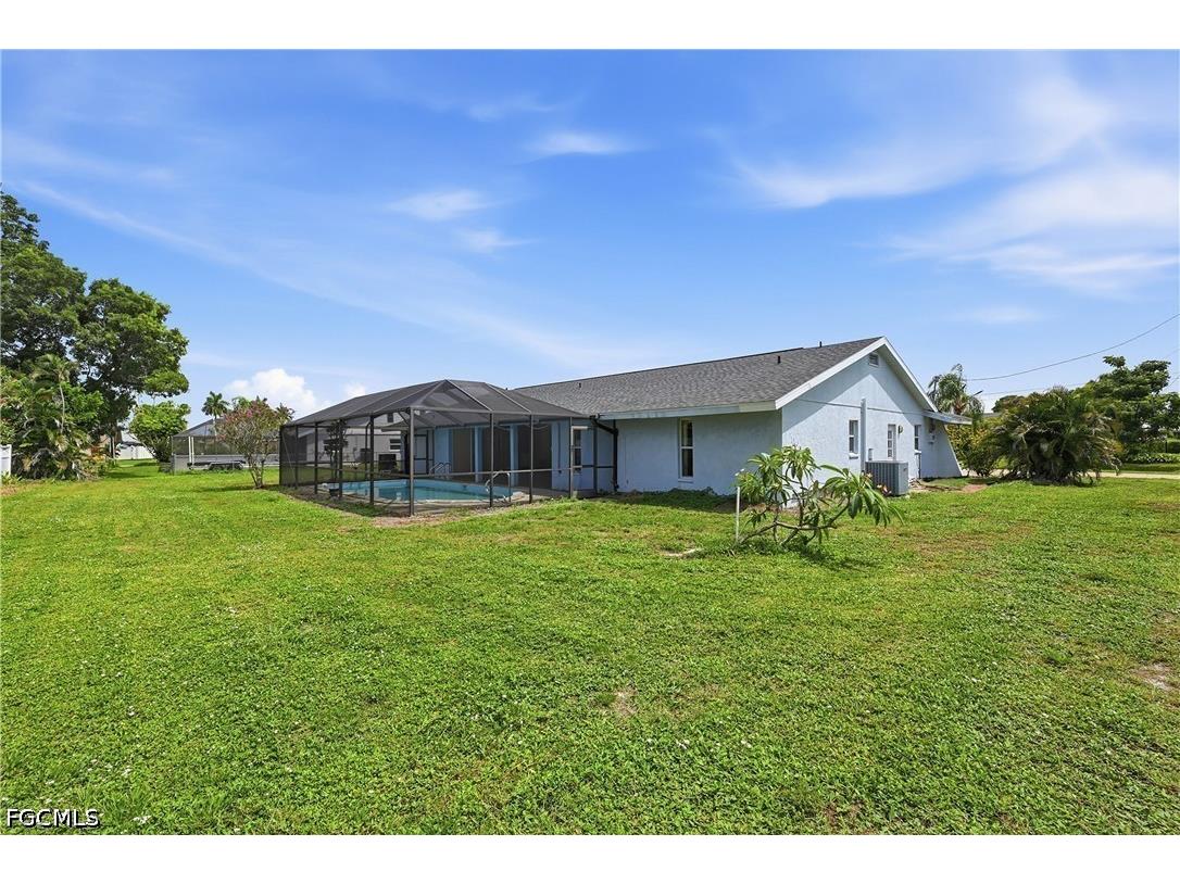 3812 SE 10th Avenue Cape Coral FL 33904 2026030118 image1