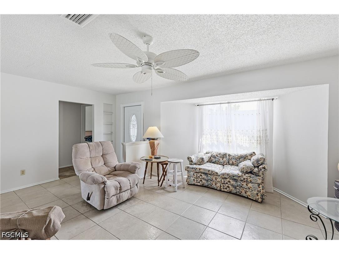 3812 SE 10th Avenue Cape Coral FL 33904 2026030118 image9