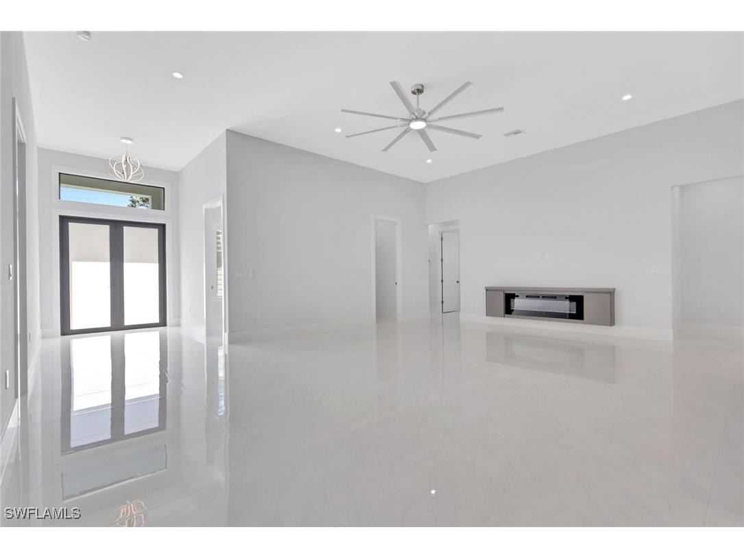 3813 16th Avenue NE Naples FL 34120 225081222 image4