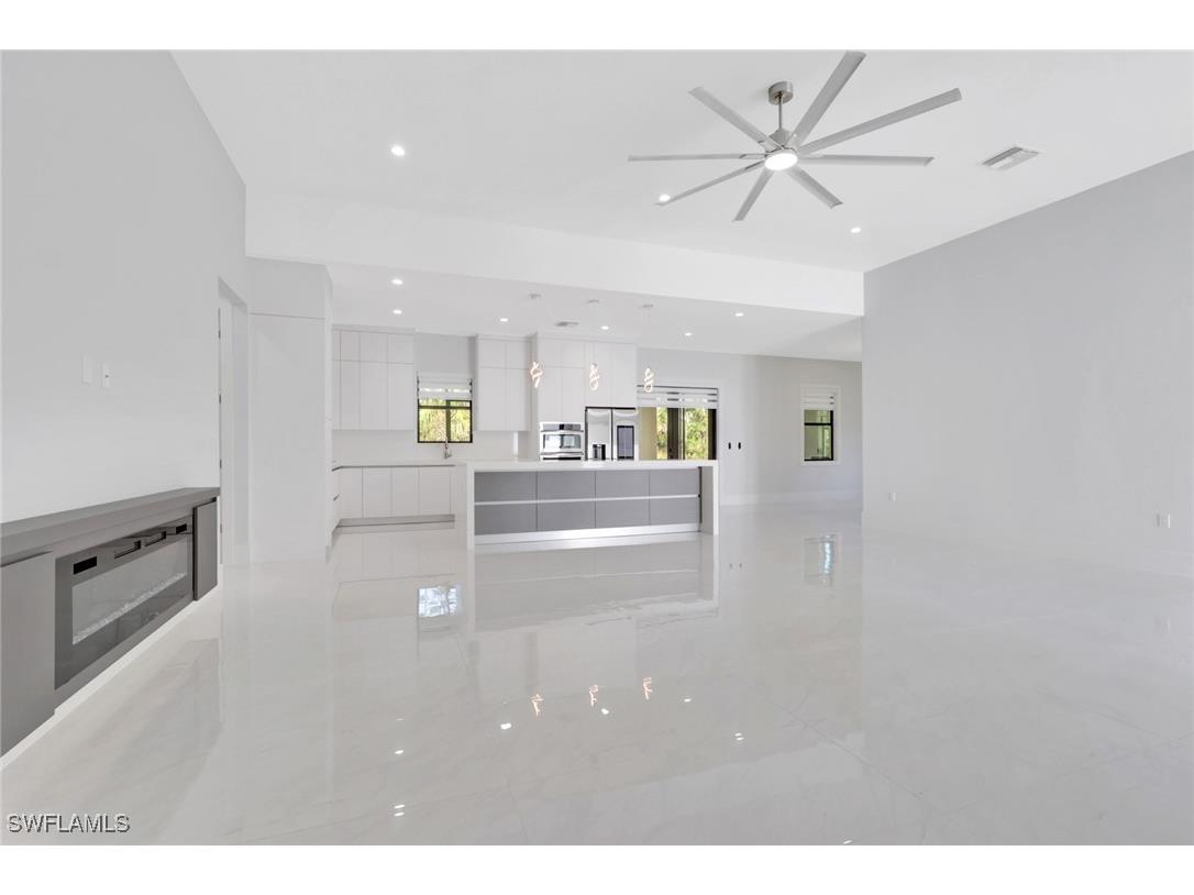 3813 16th Avenue NE Naples FL 34120 225081222 image6