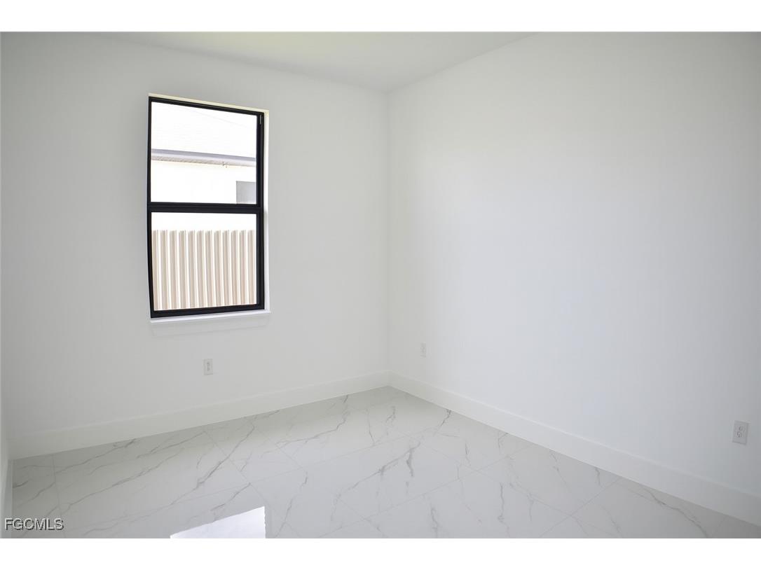 3813 25th Street SW Lehigh Acres FL 33976 2025020752 image11