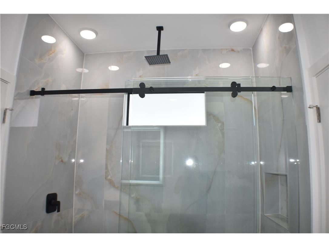 3813 25th Street SW Lehigh Acres FL 33976 2025020752 image14