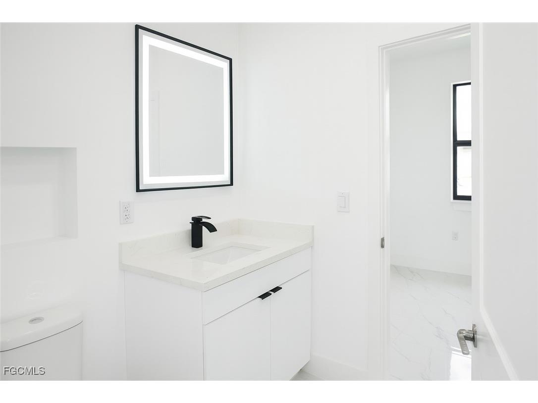 3813 25th Street SW Lehigh Acres FL 33976 2025020752 image20