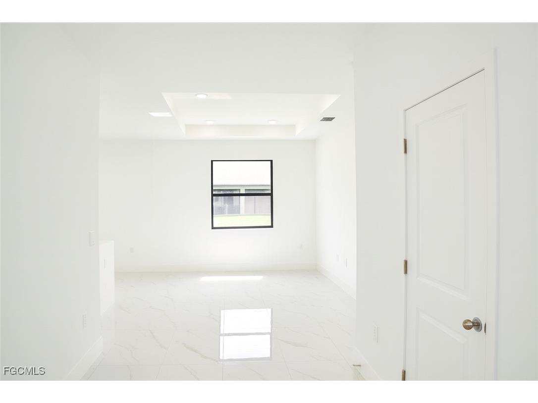 3813 25th Street SW Lehigh Acres FL 33976 2026004697 image9