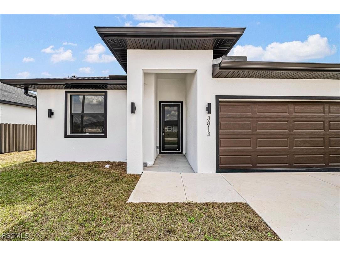 3813 25th Street SW Lehigh Acres FL 33976 2026012881 image2