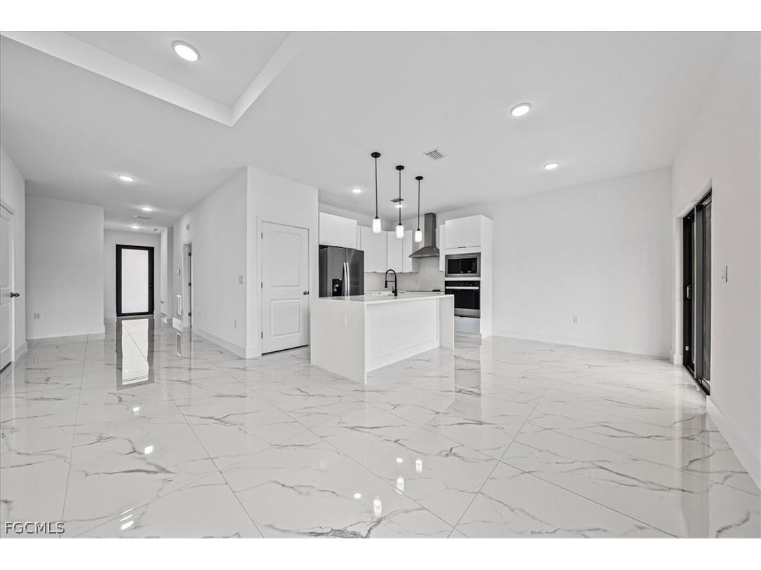 3813 25th Street SW Lehigh Acres FL 33976 2026012881 image4