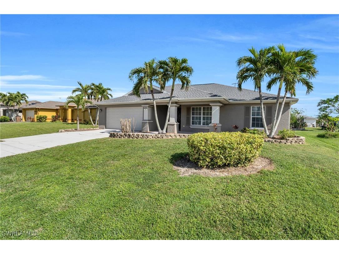 3813 Agualinda Boulevard Cape Coral FL 33914 224091365 image1