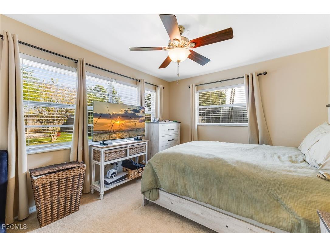 3813 SE 10th Avenue Cape Coral FL 33904 2025022446 image14