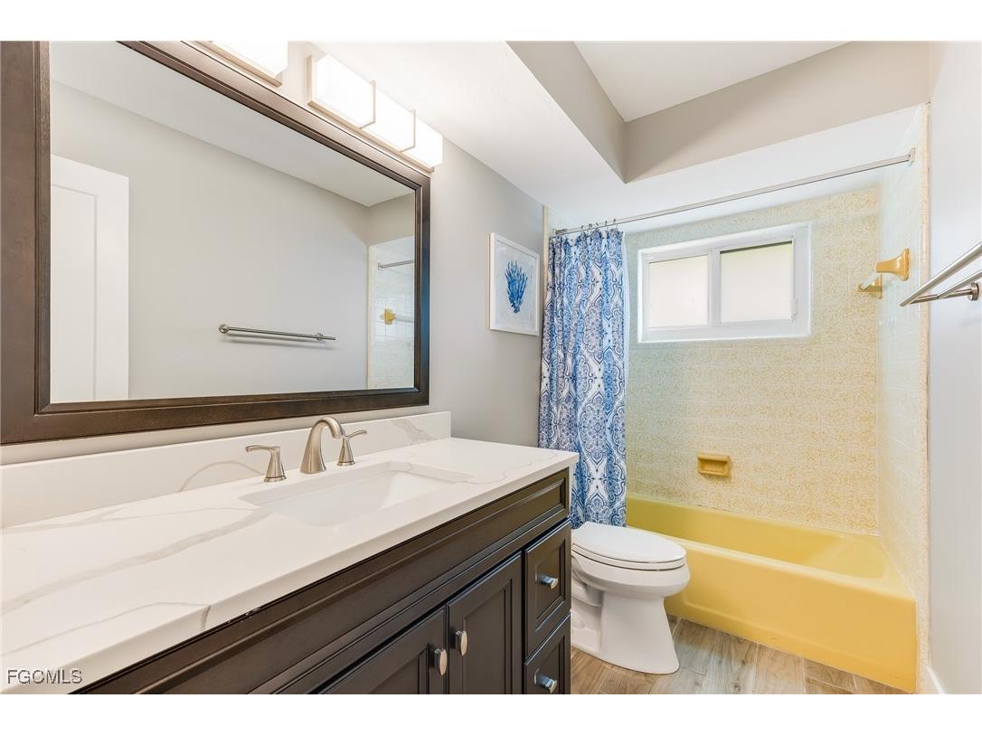 3813 SE 10th Avenue Cape Coral FL 33904 2025022446 image15