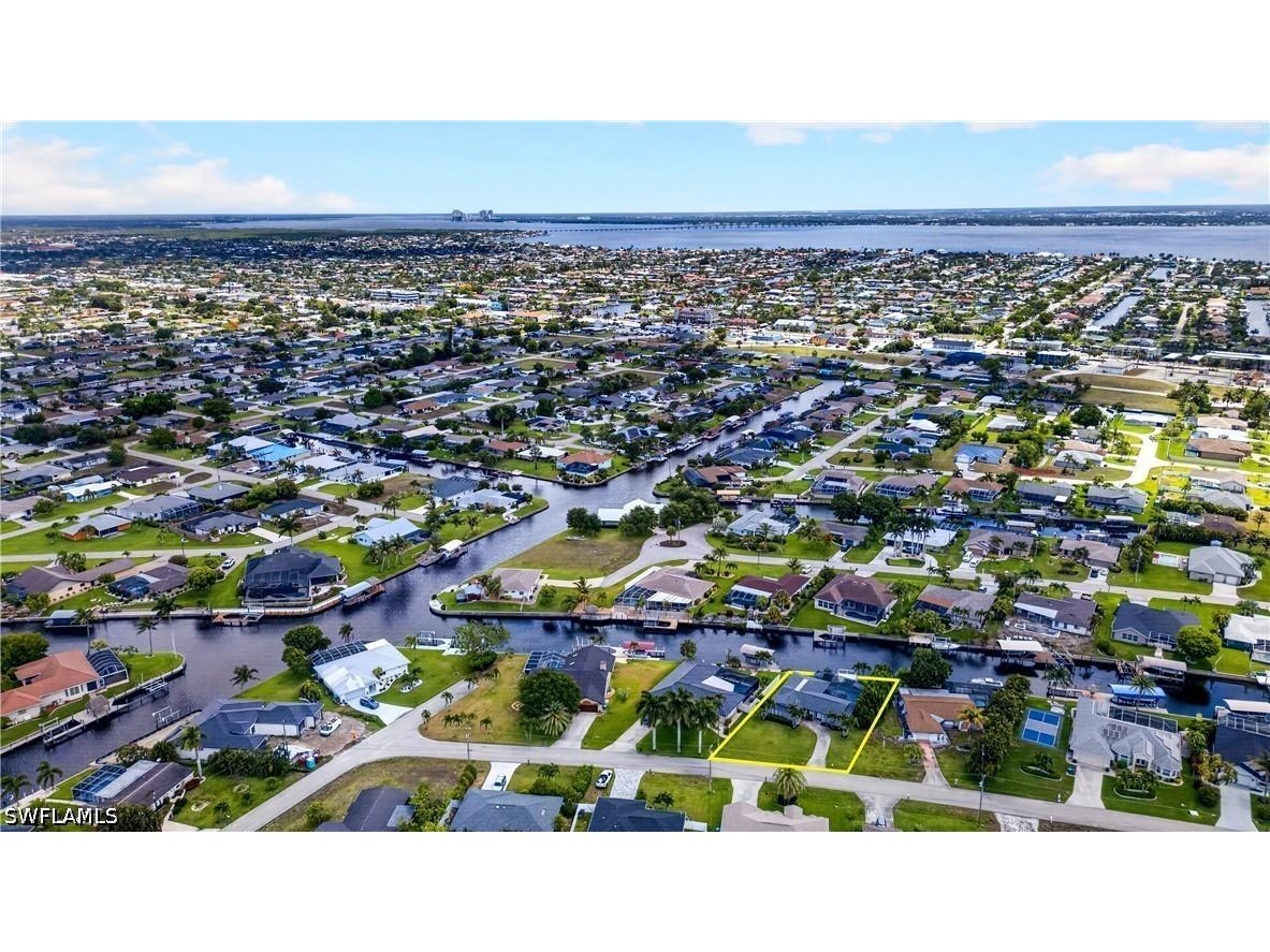 3813 SE 12th Place Cape Coral FL 33904 226019634 image25