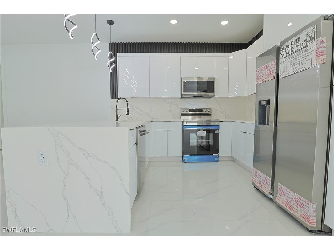 3814 17th Street W Lehigh Acres FL 33971 225083017 image4