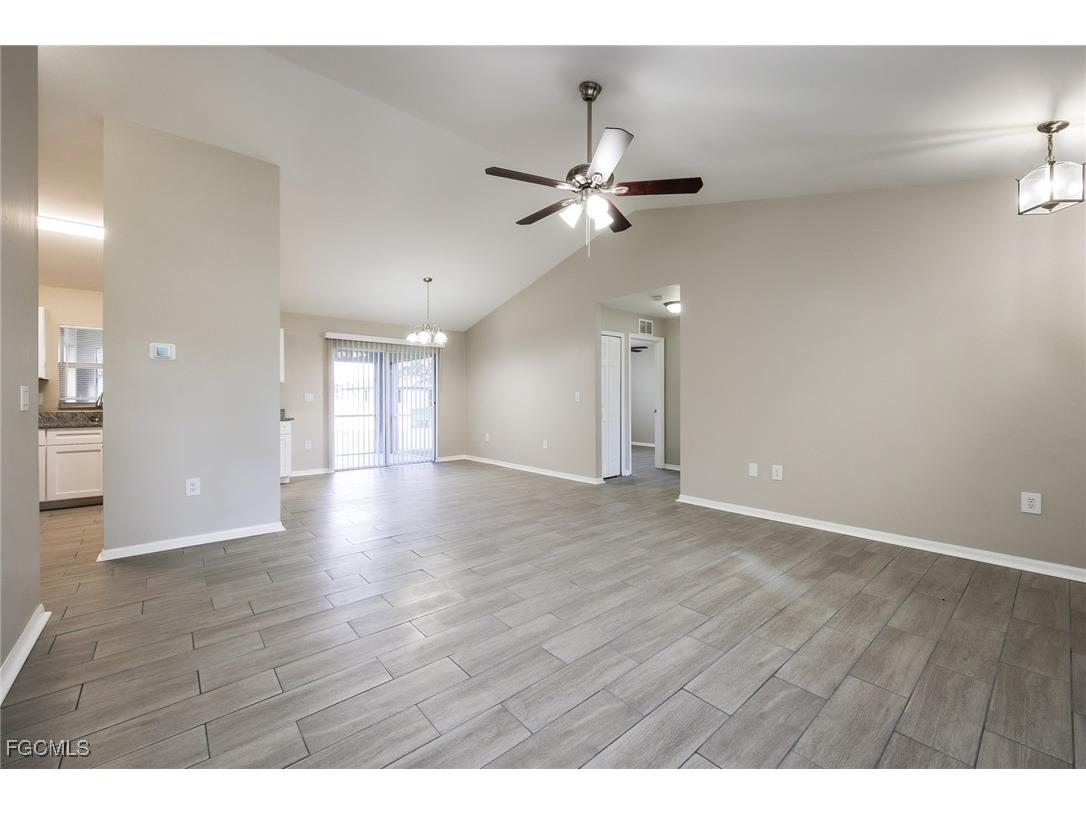 3814 21st Street SW Lehigh Acres FL 33976 2025015300 image2