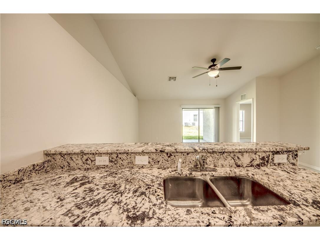 3814/3816 SW 15th Place Cape Coral FL 33914 2026016128 image15