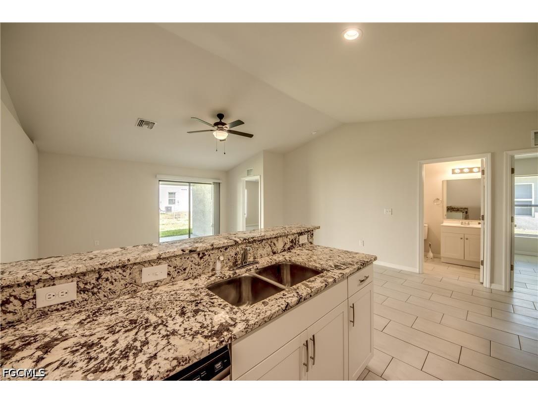 3814/3816 SW 15th Place Cape Coral FL 33914 2026016128 image16