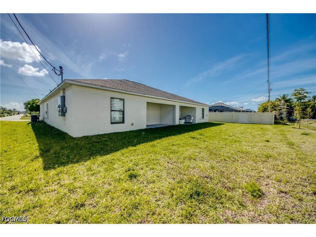 3814/3816 SW 15th Place Cape Coral FL 33914 2026016128 image40