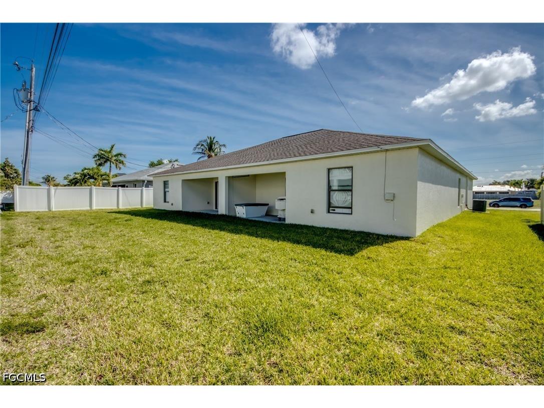 3814/3816 SW 15th Place Cape Coral FL 33914 2026016128 image43