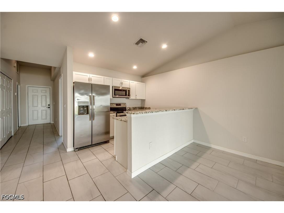 3814/3816 SW 15th Place Cape Coral FL 33914 2026016128 image5