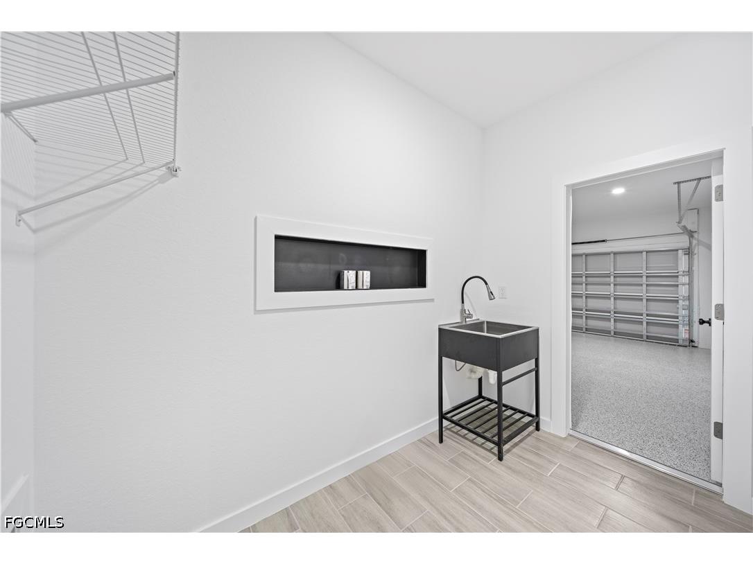 3814 W Gator Circle Cape Coral FL 33909 2026024696 image14