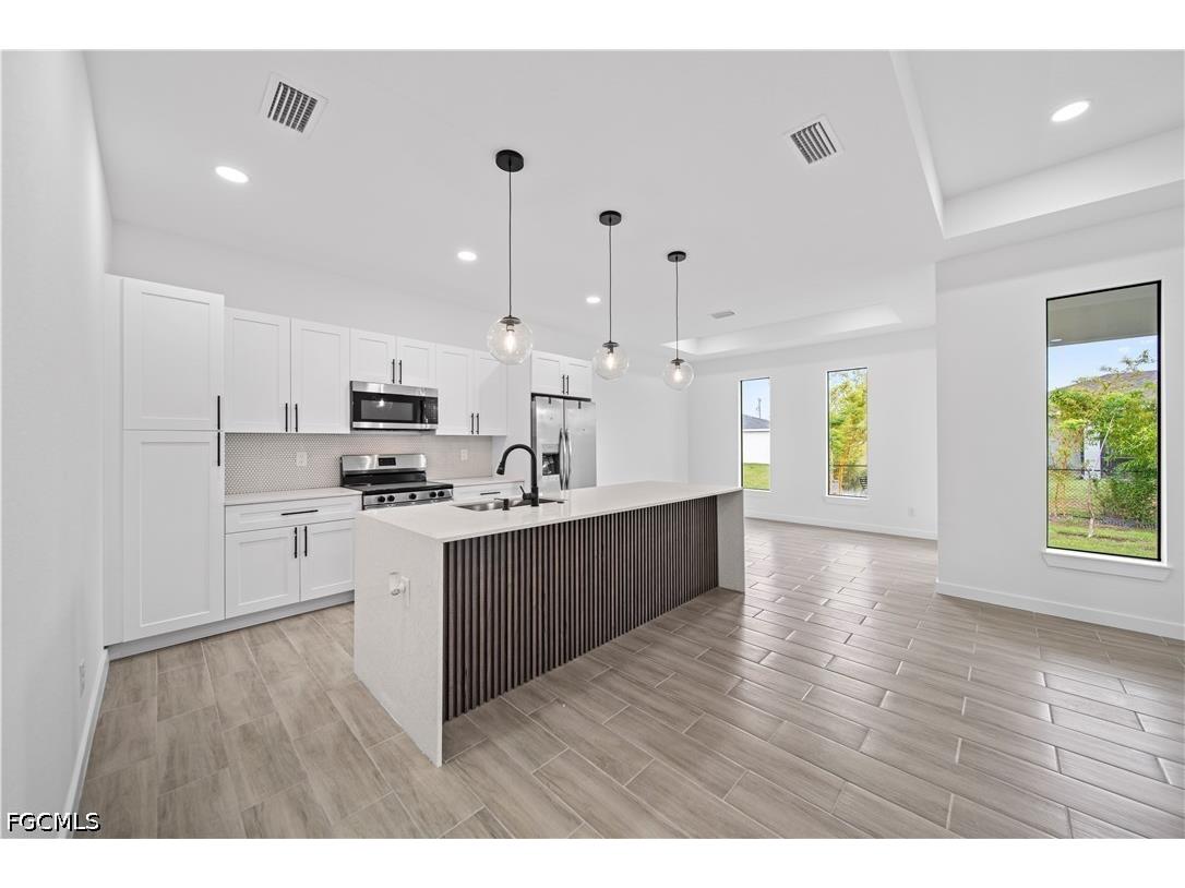 3814 W Gator Circle Cape Coral FL 33909 2026024696 image3