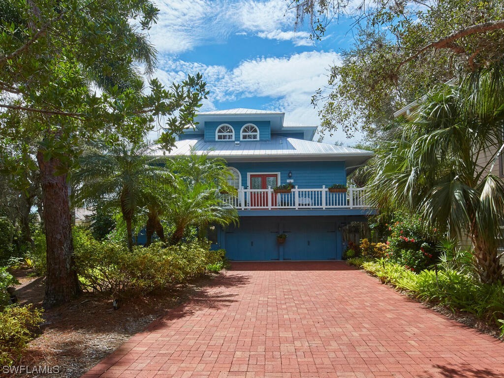 3814 Survey Circle Bonita Springs FL 34134 223070181 image1