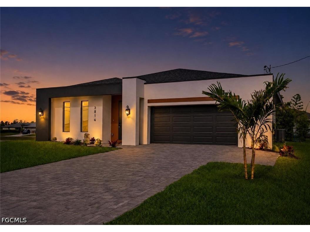 3814 W Gator Circle Cape Coral FL 33909 2026024696 image1