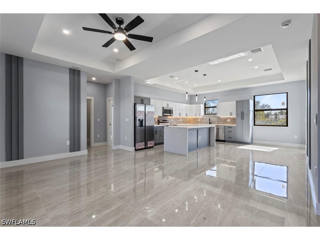 3815 9th Street SW Lehigh Acres FL 33976 226019715 image1