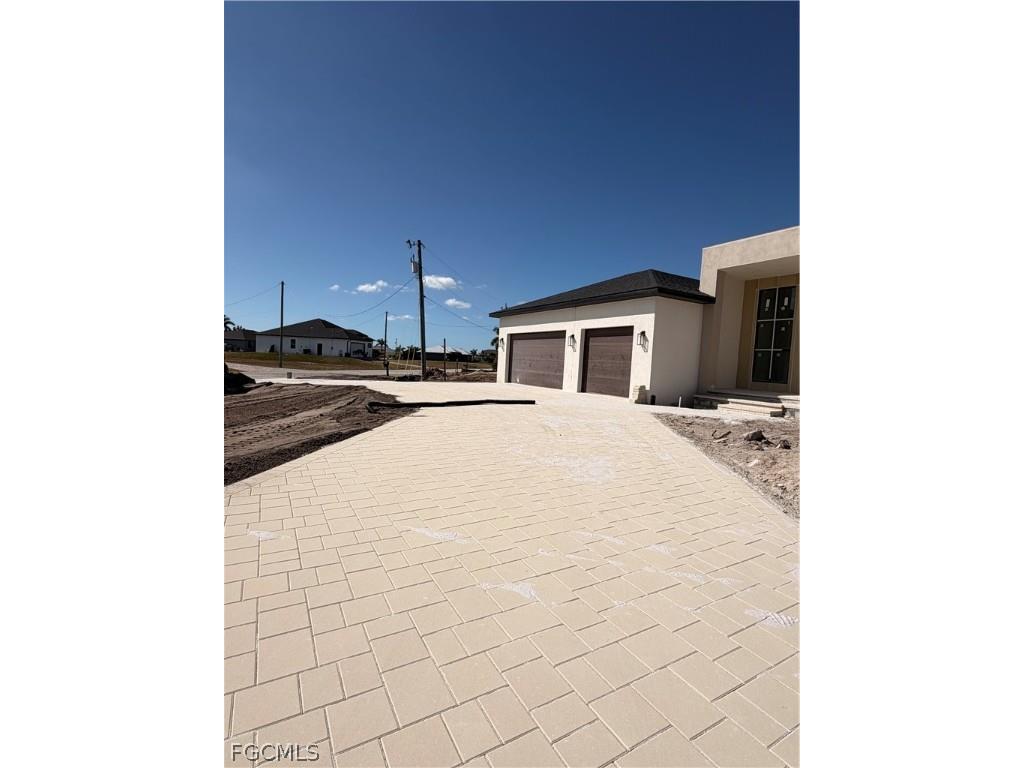 3815 NW 22nd Terrace Cape Coral FL 33993 2026007497 image2