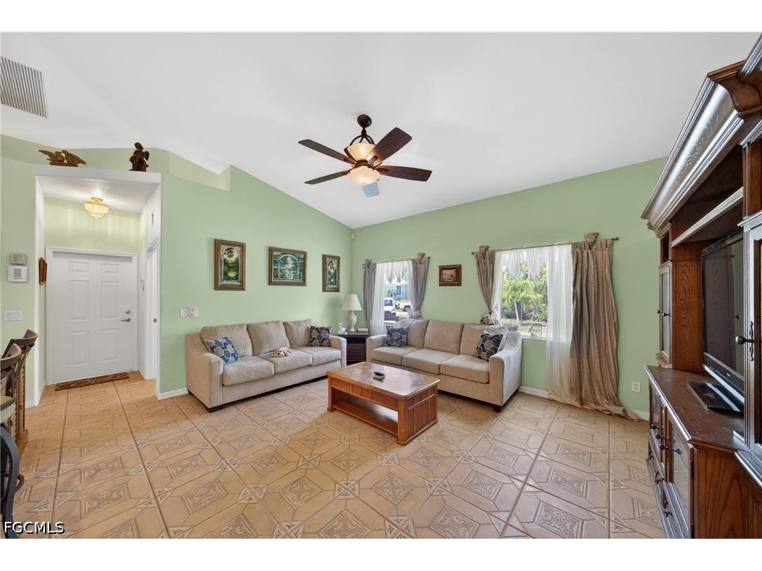 3815 NW 5th Terrace Cape Coral FL 33993 2026023496 image4