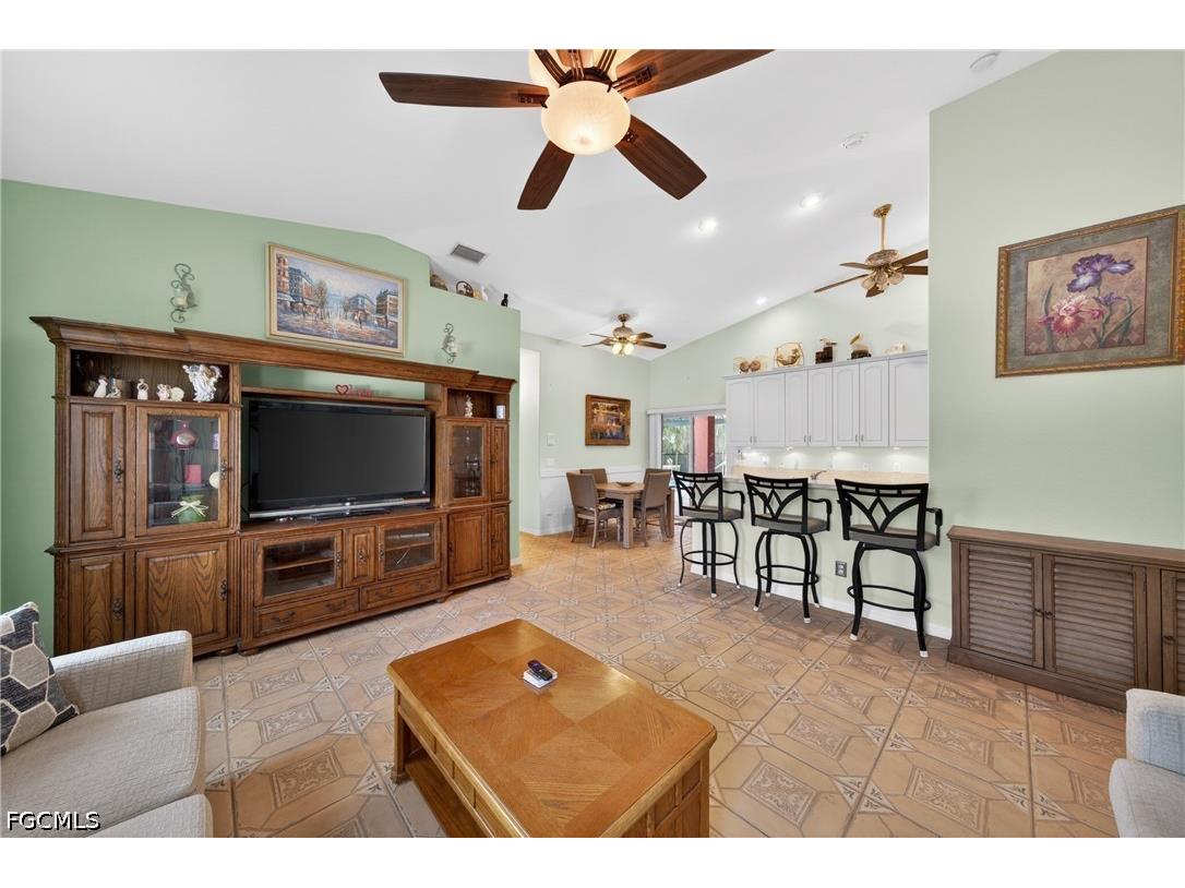 3815 NW 5th Terrace Cape Coral FL 33993 2026023496 image6