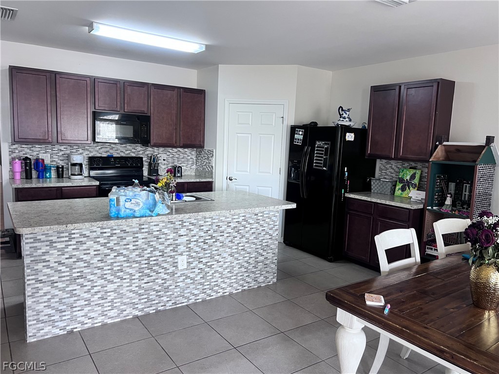 3815 SW 11th Place Cape Coral FL 33914 2026008869 image5