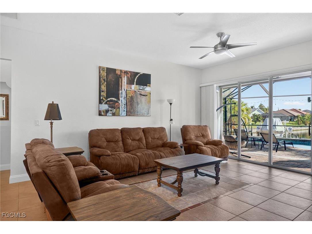 3815 Surfside Boulevard Cape Coral FL 33914 2026004413 image13