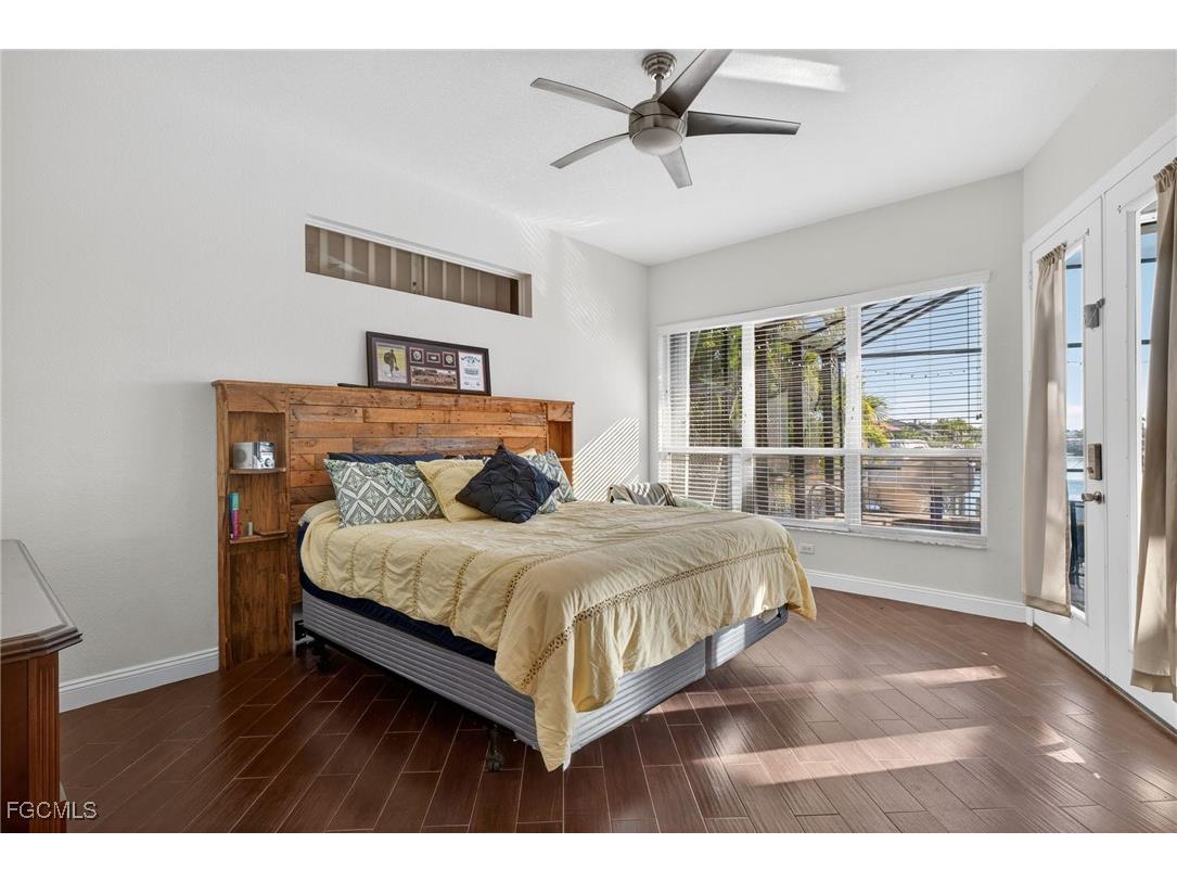 3815 Surfside Boulevard Cape Coral FL 33914 2026004413 image16