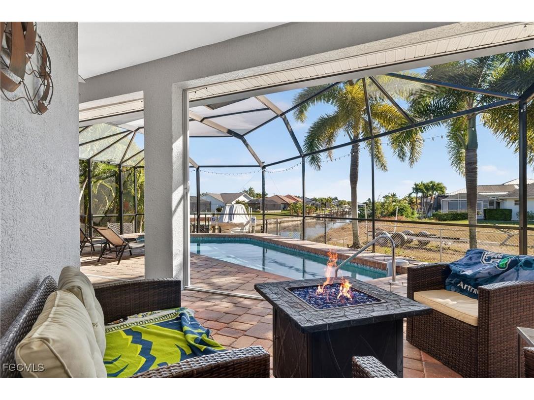3815 Surfside Boulevard Cape Coral FL 33914 2026004413 image24