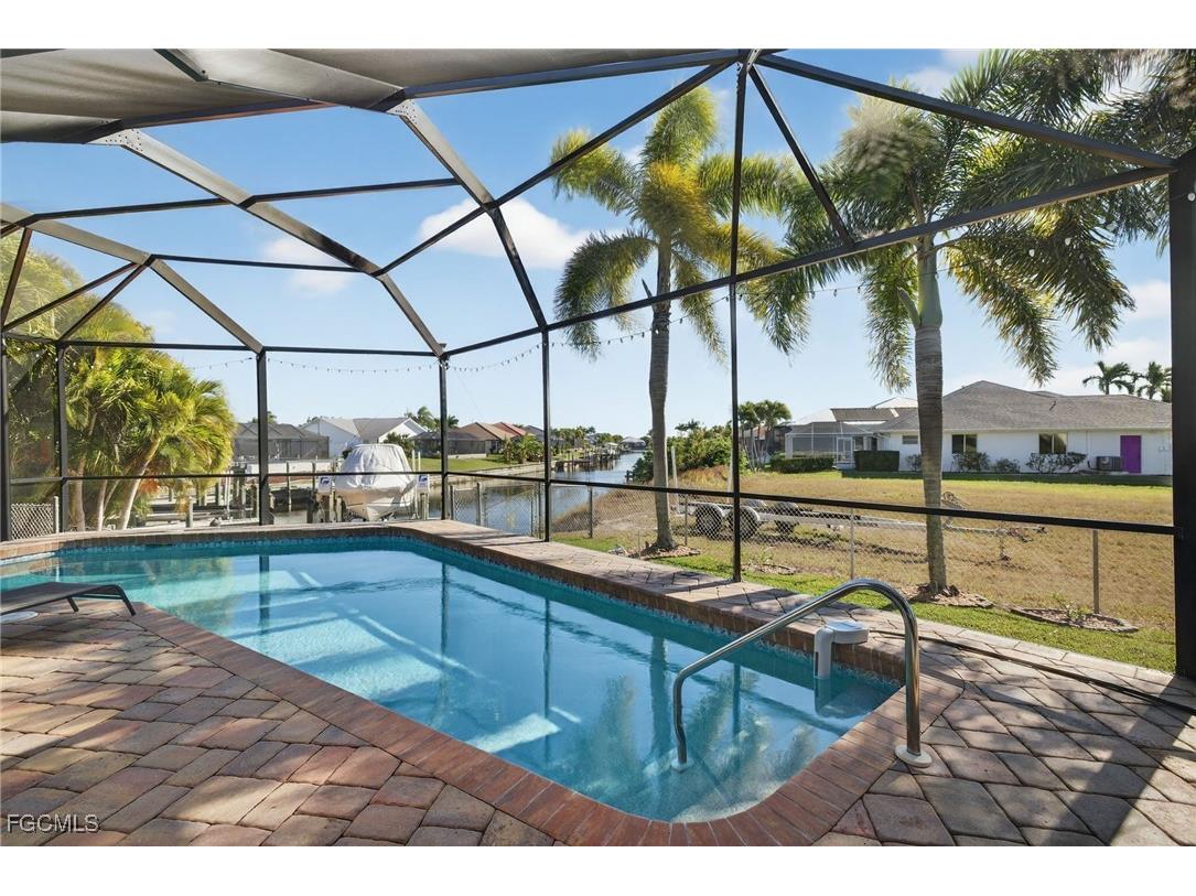 3815 Surfside Boulevard Cape Coral FL 33914 2026004413 image27