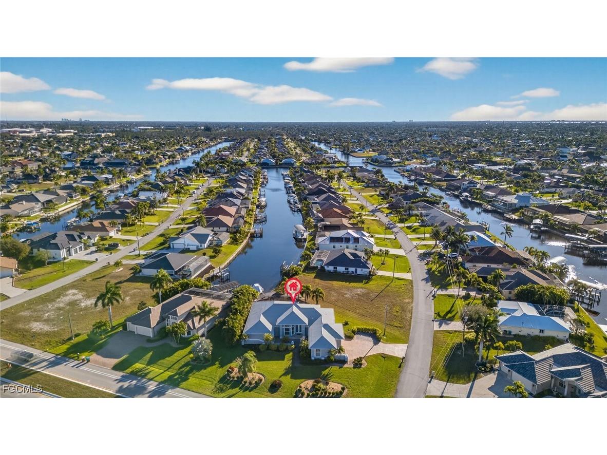 3815 Surfside Boulevard Cape Coral FL 33914 2026004413 image35