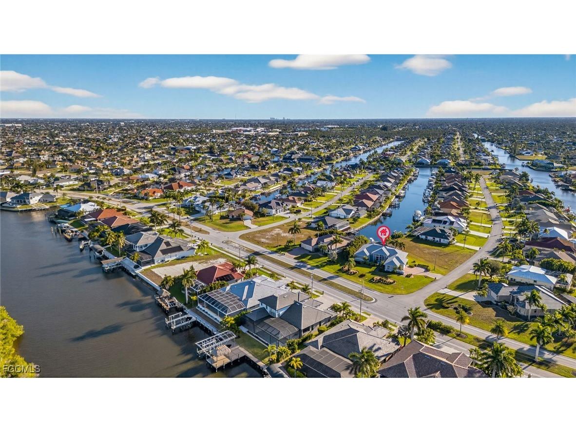 3815 Surfside Boulevard Cape Coral FL 33914 2026004413 image36