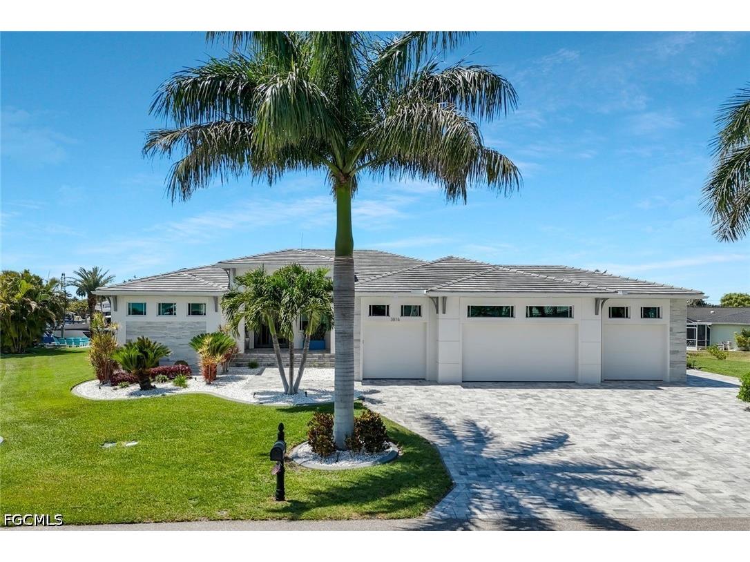 3816 SE 21st Place Cape Coral FL 33904 2026019051 image1