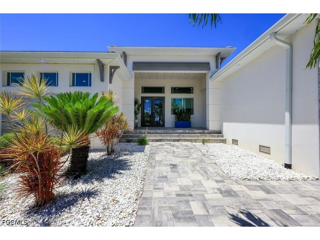 3816 SE 21st Place Cape Coral FL 33904 2026019051 image5