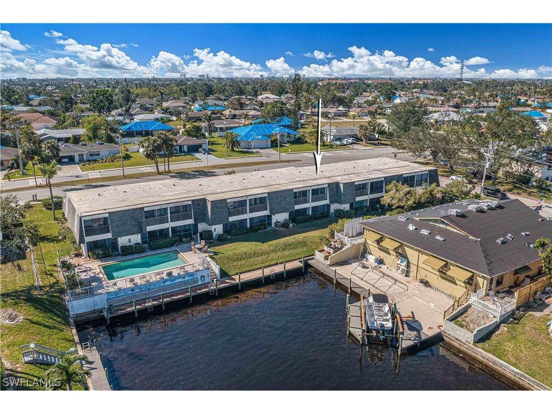 3817 Country Club Boulevard #5 Cape Coral FL 33904 223003034 image1