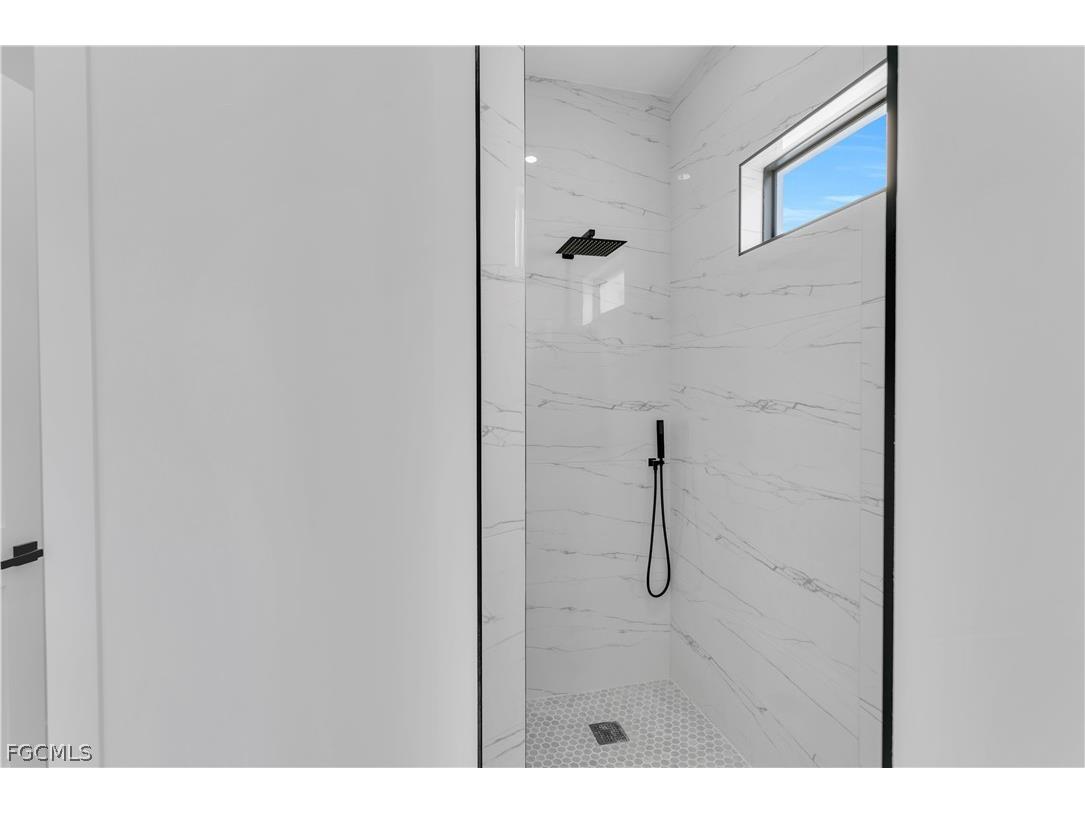 3817 NW 40th Street Cape Coral FL 33993 2026007249 image18