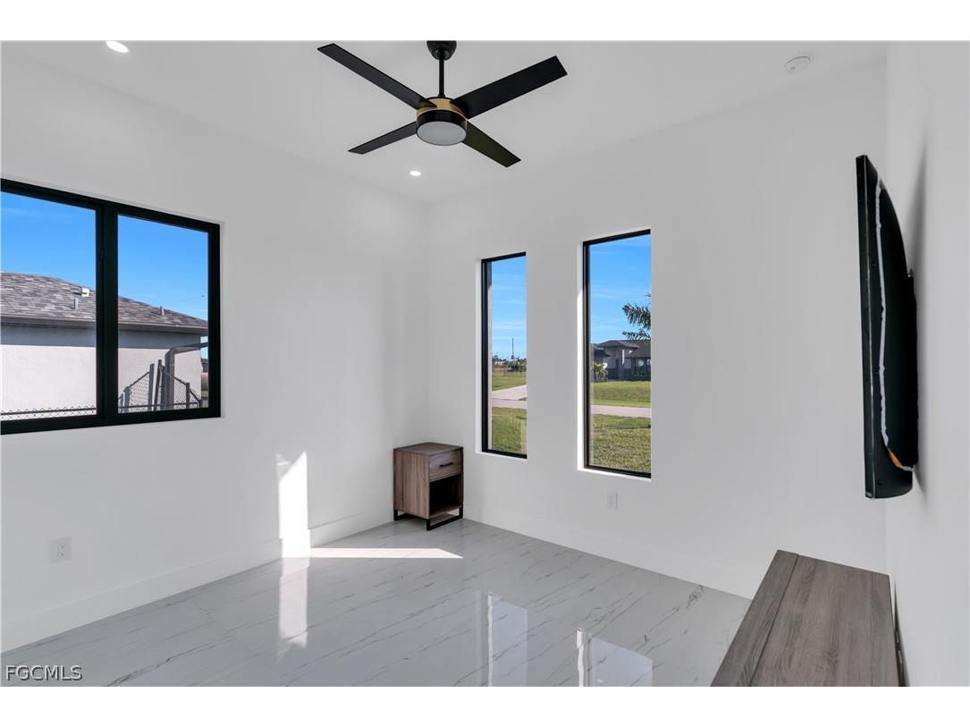 3817 NW 40th Street Cape Coral FL 33993 2026007249 image24