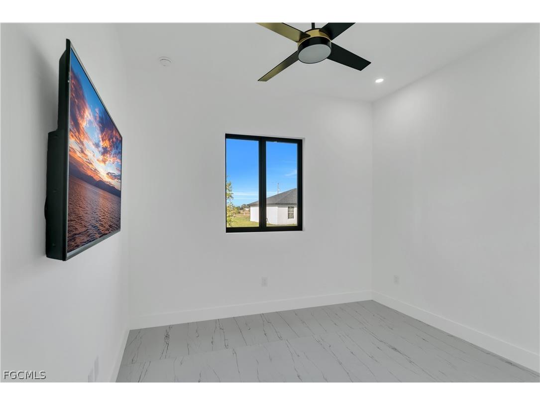 3817 NW 40th Street Cape Coral FL 33993 2026007249 image6